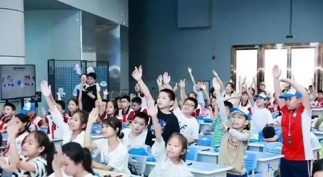 设定鸿沟强化规范能够让孩子在很小的时分就学会管理时刻和心情 设定鸿沟强化规范能够让孩子在很小的时分就学会管理时刻和心情